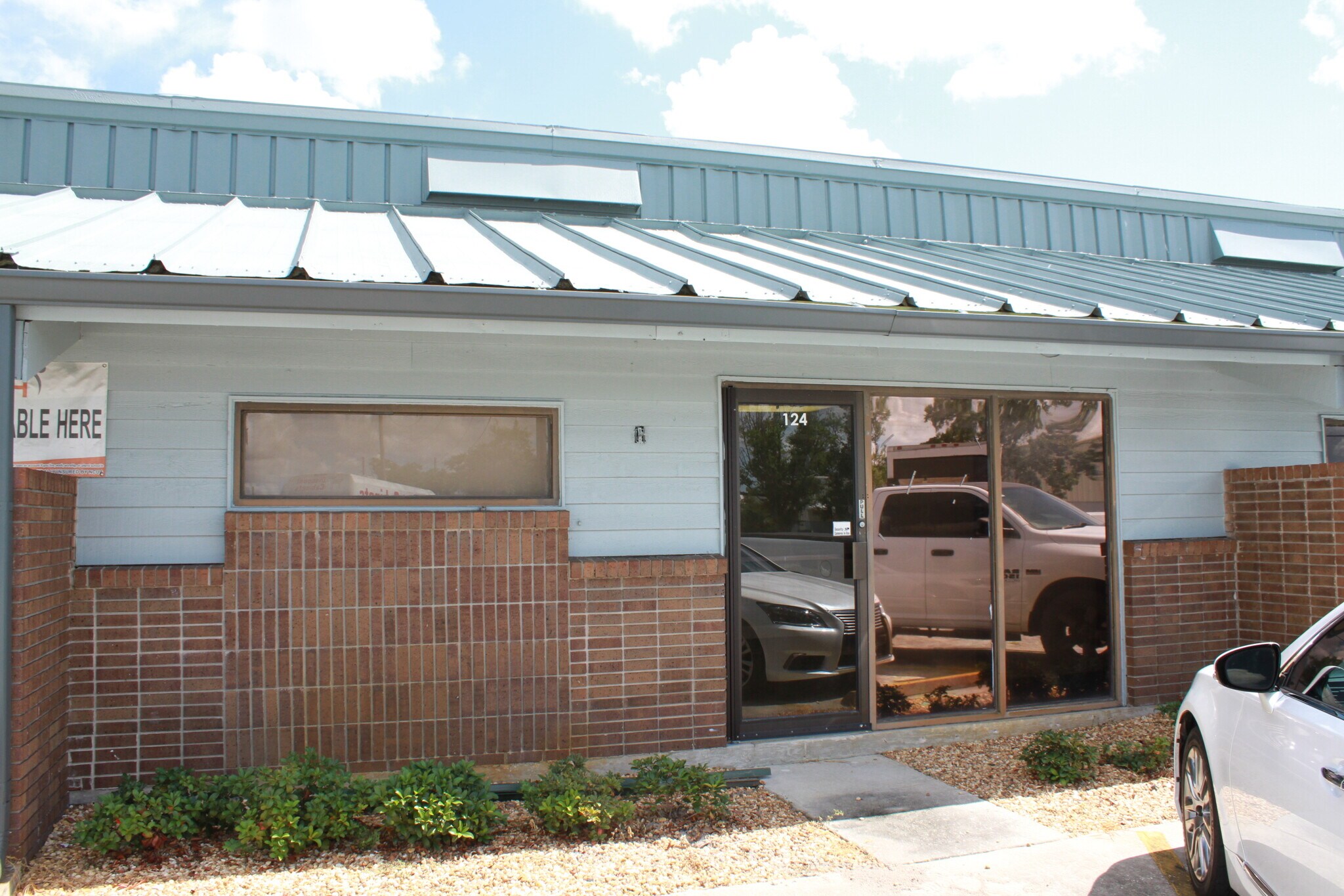 490 North St, Longwood, FL à louer Photo principale– Image 1 sur 22