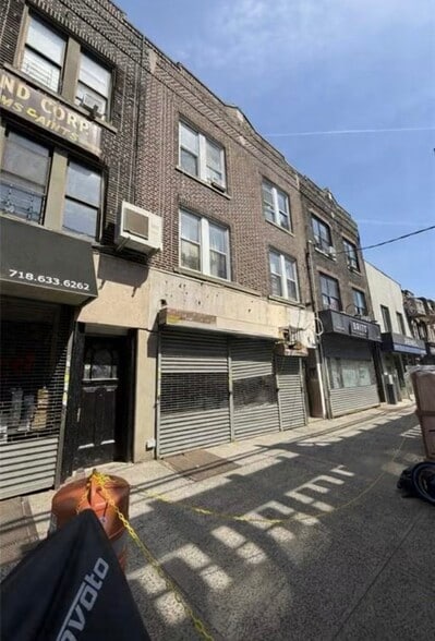 4709 New Utrecht Ave, Brooklyn, NY à vendre - Photo de l’immeuble – Image 2 sur 6