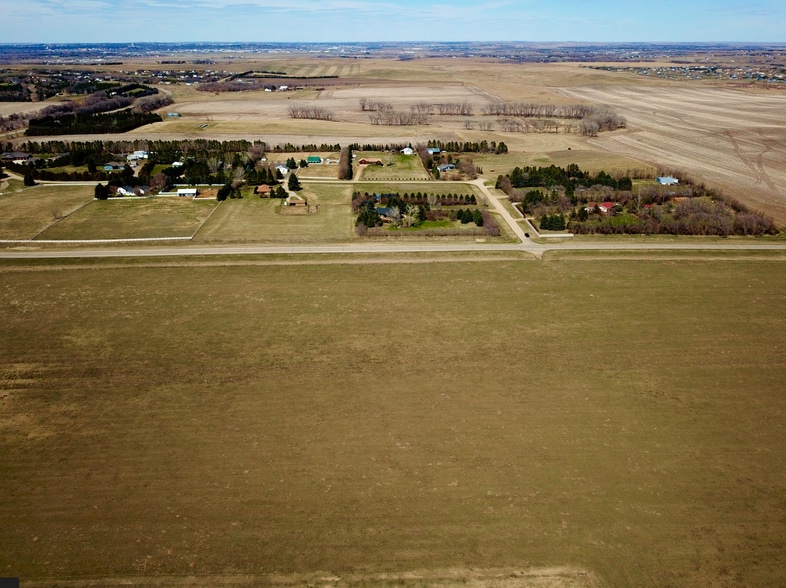 4379 ND-1804, Bismarck, ND à vendre - Aérien – Image 3 sur 10