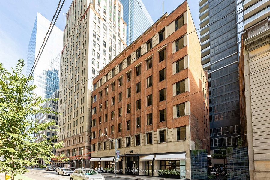 67 Richmond St W, Toronto, ON à louer Photo de l’immeuble– Image 1 sur 5