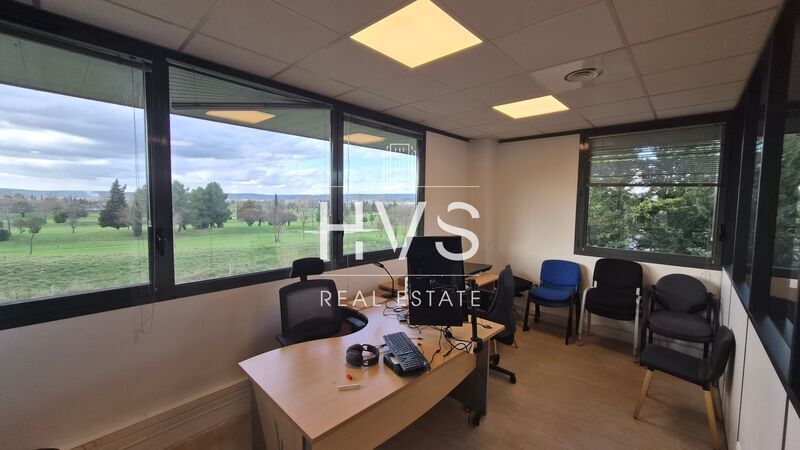 155 Rue Paul Langevin, Aix-en-Provence à vendre - Photo intérieure – Image 3 sur 10
