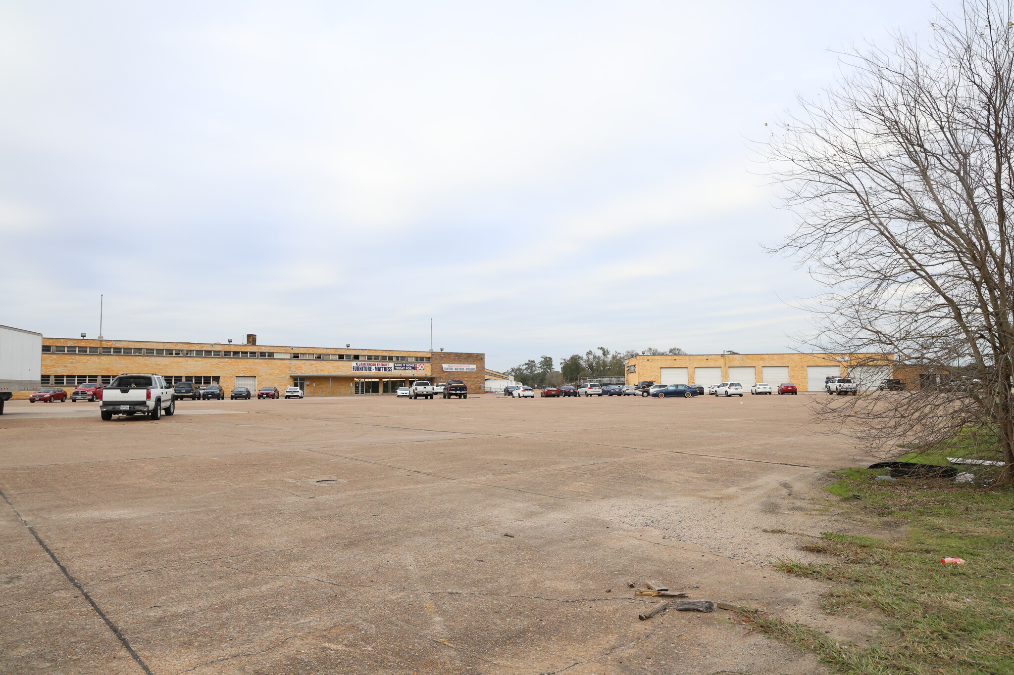 5901 Griggs Rd, Houston, TX à louer Photo de l’immeuble– Image 1 sur 5
