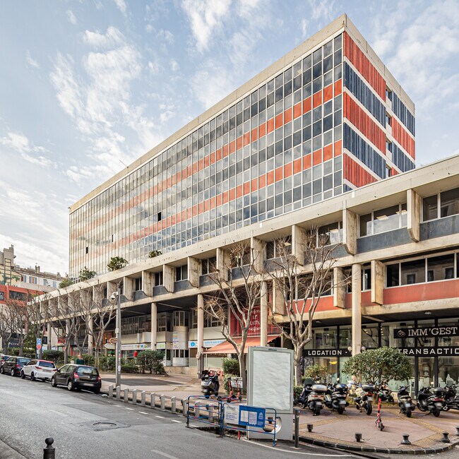 Plus de détails pour 146 Rue Paradis, Marseille - Bureau à louer