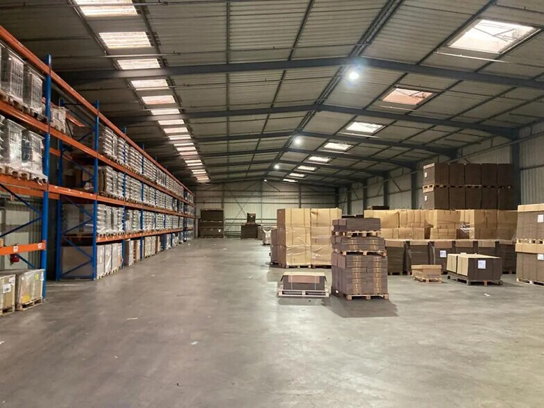 Industriel/Logistique dans Blies-Guersviller à louer - Photo intérieure – Image 1 sur 6