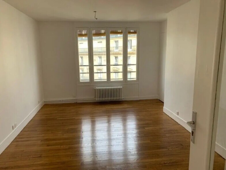 Bureau dans Paris à louer - Photo de l’immeuble – Image 3 sur 4