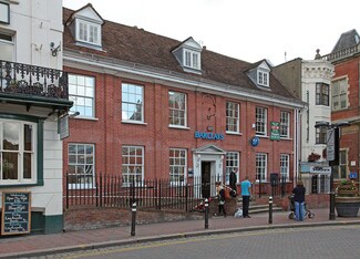 Plus de détails pour 34 Market Sq, Aylesbury - Local commercial à vendre
