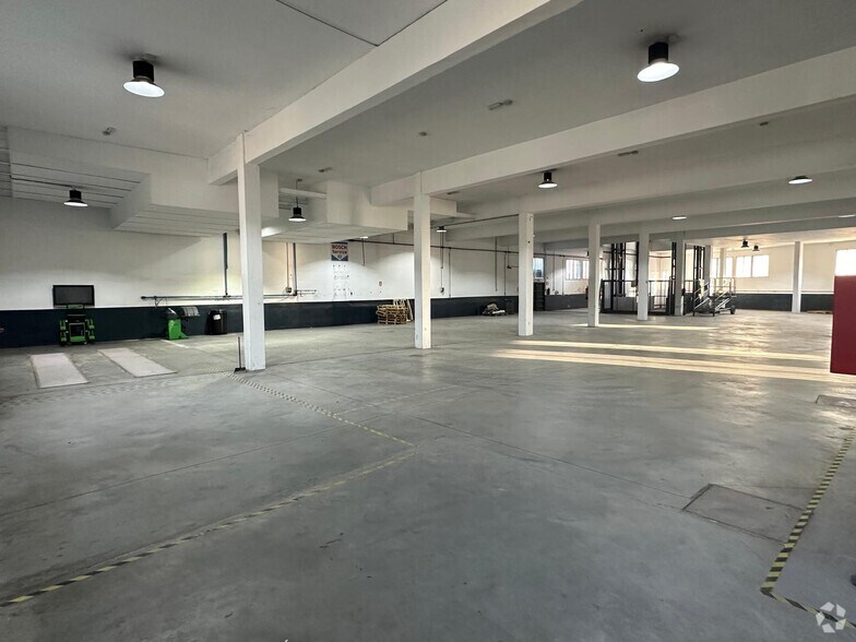 Industriel/Logistique dans Leganés, Madrid à vendre - Photo de l’immeuble – Image 2 sur 5