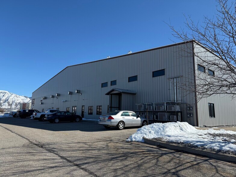 1073 W 1700 N, Logan, UT à vendre - Photo de l’immeuble – Image 3 sur 19