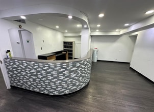 711A-711D Seagirt Ave, Far Rockaway, NY à louer Photo intérieure– Image 1 sur 2