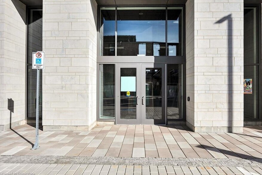 50 Grand Av S, Cambridge, ON à louer - Photo principale – Image 1 sur 2
