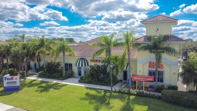 5683-5693 SE Crooked Oak Ave, Hobe Sound, FL à louer Aérien– Image 2 sur 17