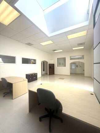 Plus de détails pour 725 San Aleso Ave, Sunnyvale, CA - Bureau à louer