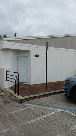 Plus de détails pour 822 SE 8th Ave, Deerfield Beach, FL - Local commercial à vendre