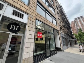 242 W 27th St, New York, NY à louer Photo intérieure– Image 1 sur 8