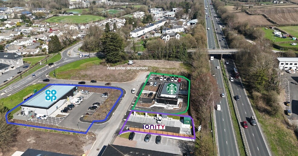 Co-op, Starbucks and Ionity Investment portefeuille de 3 biens à vendre sur LoopNet.fr - Aérien – Image 2 sur 18
