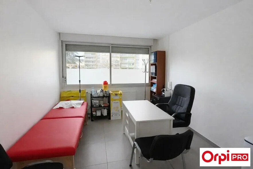 Bureau dans Lyon à vendre - Photo de l’immeuble – Image 3 sur 6