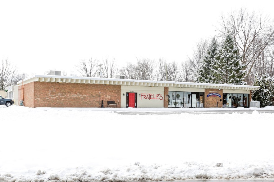 32085-32087 Electric Blvd, Avon Lake, OH à vendre - Photo principale – Image 1 sur 2