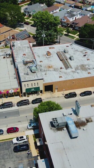 5481 N Northwest Hwy, Chicago, IL à vendre - Vidéo sur l’annonce professionnelle – Image 2 sur 46