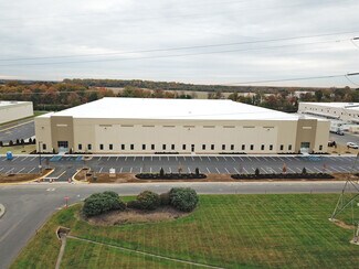 Plus de détails pour 86 Stemmers Ln, Westampton, NJ - Industriel/Logistique à louer