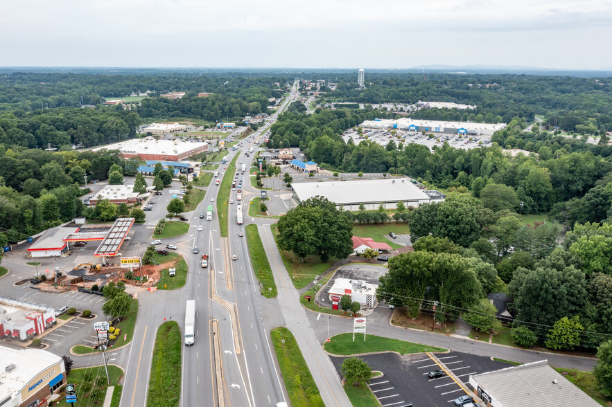 938 Grove St, Shelby, NC à vendre - Photo de l’immeuble – Image 3 sur 8