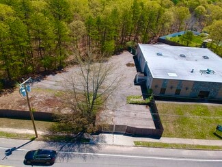 Plus de détails pour 245 Middle Island Rd, Medford, NY - Terrain à louer