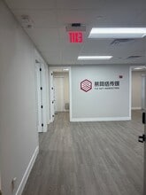 7951 SW 6th St, Plantation, FL à louer Photo intérieure– Image 2 sur 8