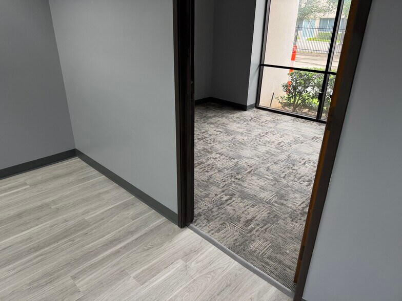 801-815 Greenview Dr, Grand Prairie, TX à louer - Photo intérieure – Image 3 sur 10
