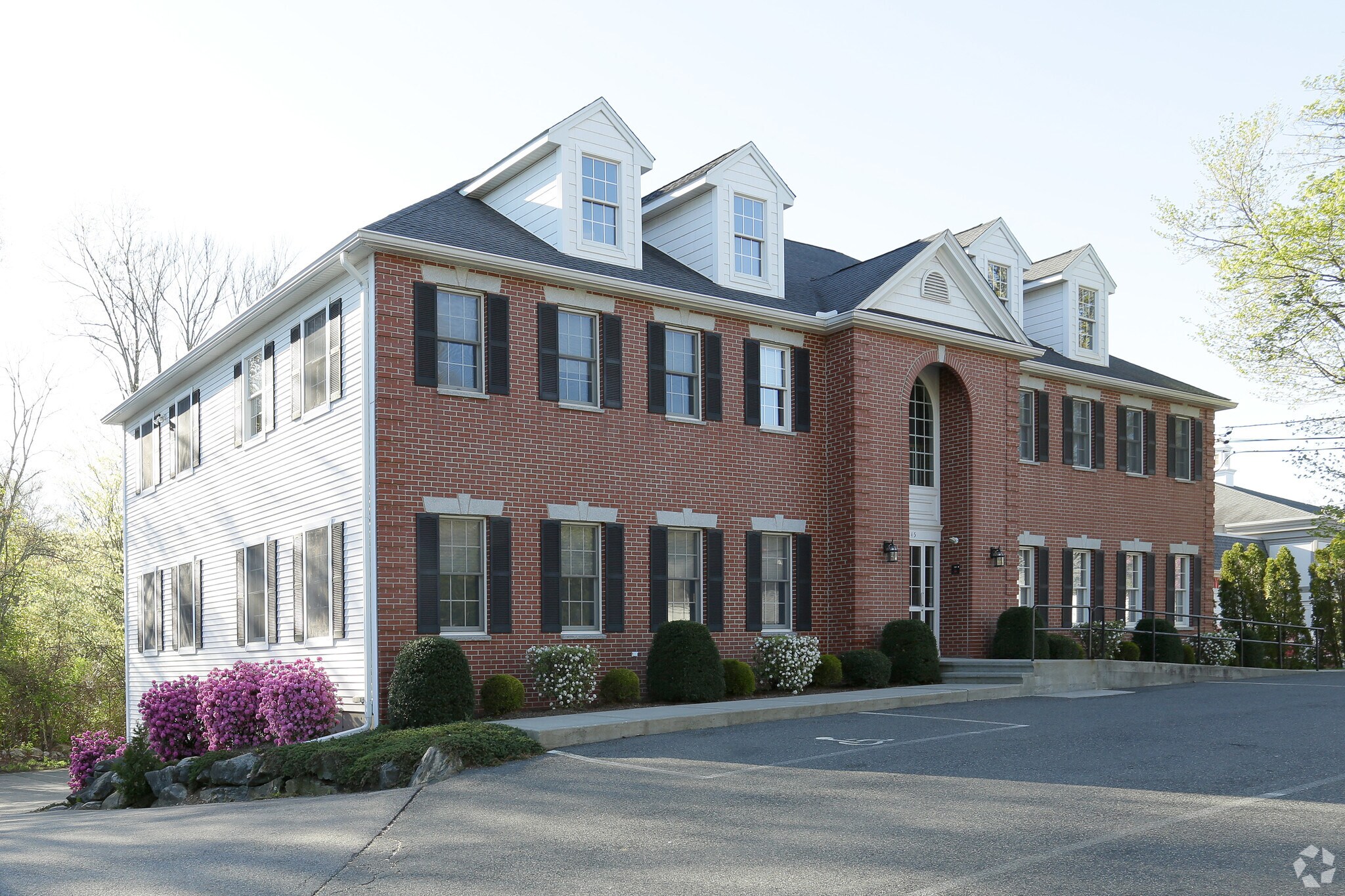 2145 Diamond Hill Rd, Cumberland, RI à louer Photo principale– Image 1 sur 9