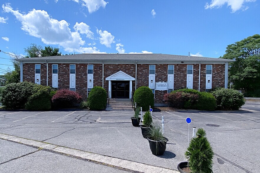 25 Lowell St, Wilmington, MA à vendre - Photo principale – Image 1 sur 31
