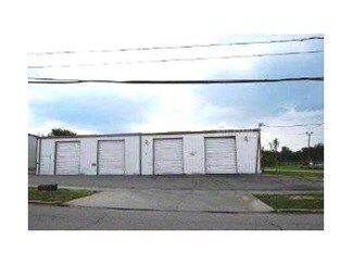 Plus de détails pour 180 Dr J A Wiltshire Ave E, Lake Wales, FL - Industriel/Logistique à vendre