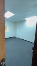 1216 N Velasco St, Angleton, TX à louer - Vidéo sur l’annonce professionnelle 