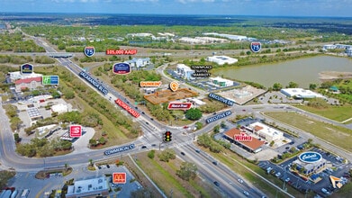 2989 Executive Dr, Venice, FL à louer Aérien– Image 2 sur 4