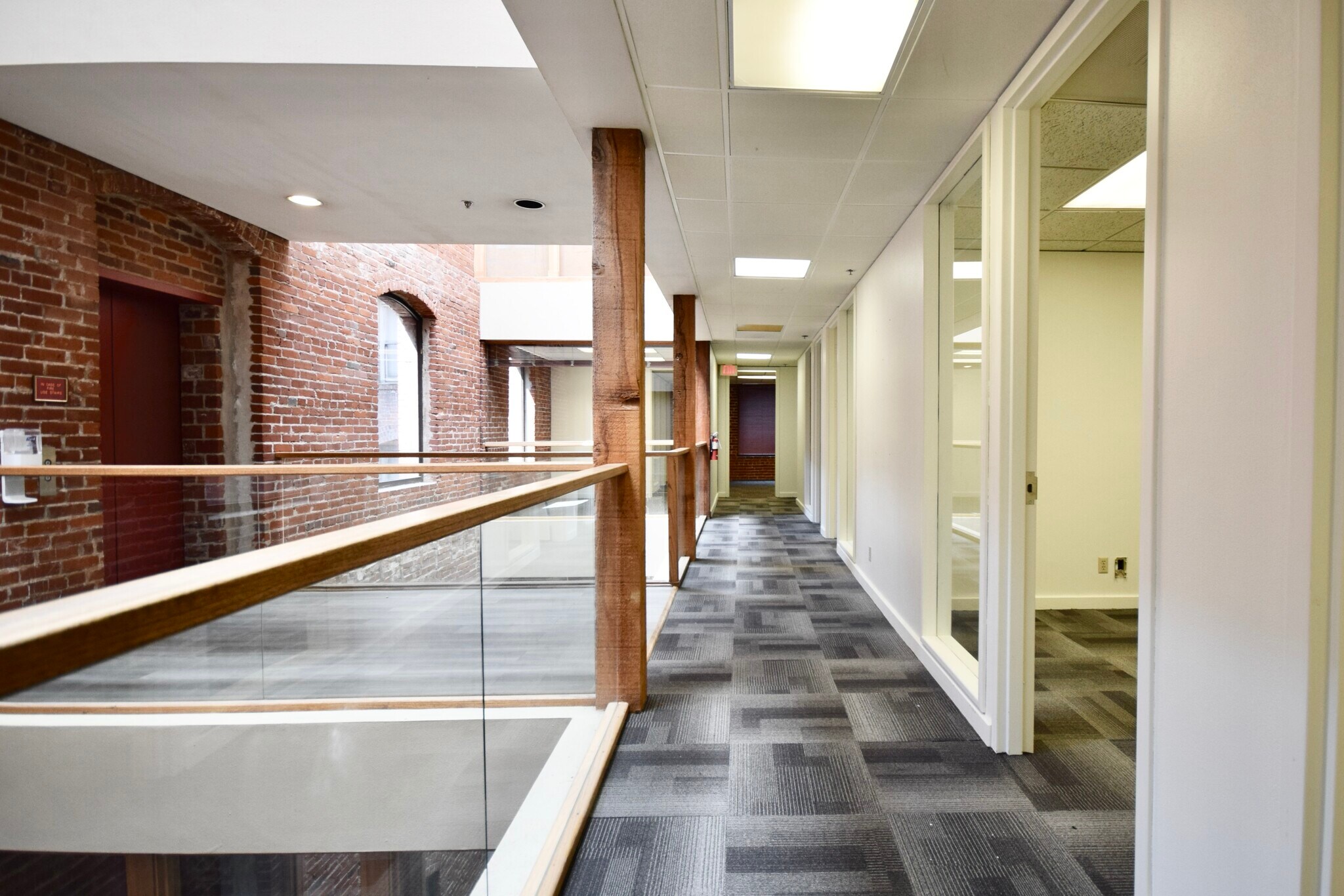 521 SW 11th, Portland, OR à louer Photo principale– Image 1 sur 36