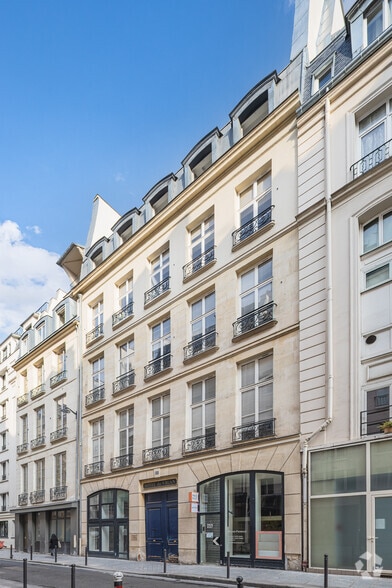 43 Rue D'Aboukir, Paris à louer - Photo de l’immeuble – Image 2 sur 2