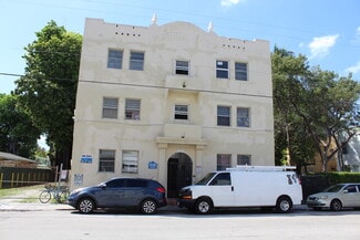 Plus de détails pour 1050 NW 2nd St, Miami, FL - Logement à vendre
