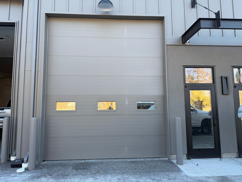 2177 E Dunyon St, Eagle, ID à louer - Photo de l’immeuble – Image 3 sur 5