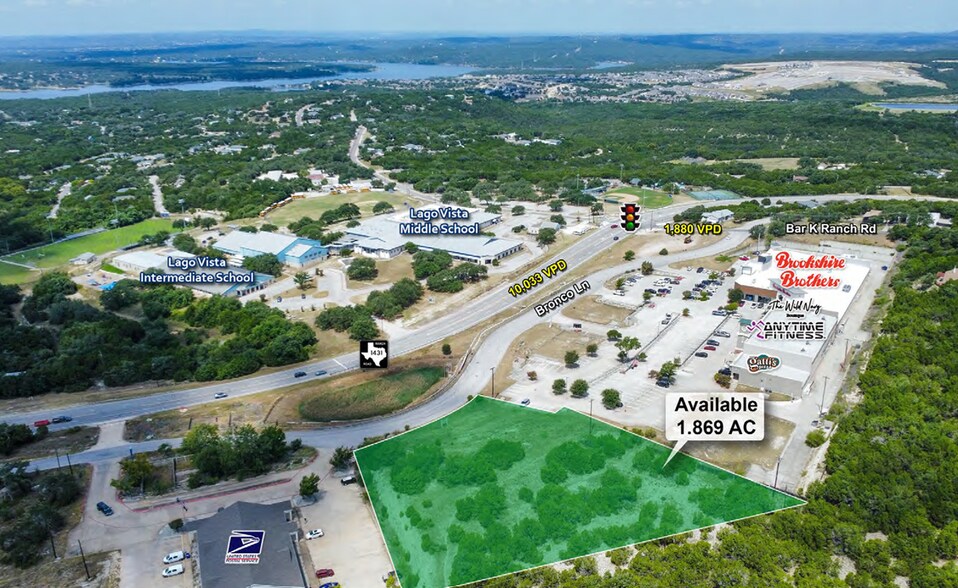 8039 Bronco Lane, Lago Vista, TX à vendre - Photo de l’immeuble – Image 2 sur 9