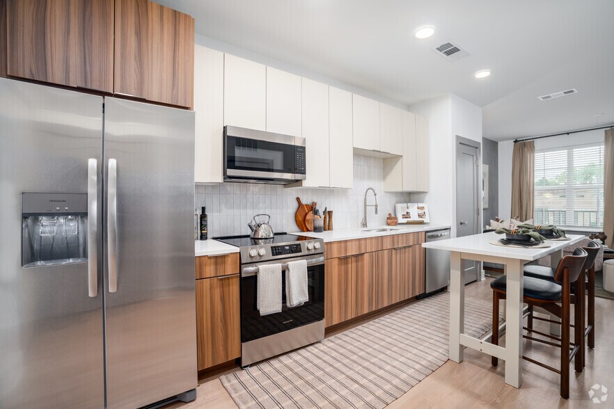 3558 Elm St, Atlanta, GA à louer - Photo intérieure – Image 3 sur 68