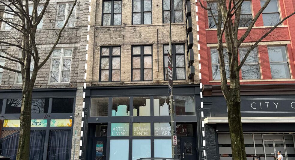 17 W Broad St, Richmond, VA à louer - Photo de l’immeuble – Image 2 sur 11