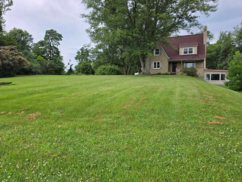 368 Pittsburgh Rd, Butler, PA à vendre - Photo de l’immeuble – Image 3 sur 31