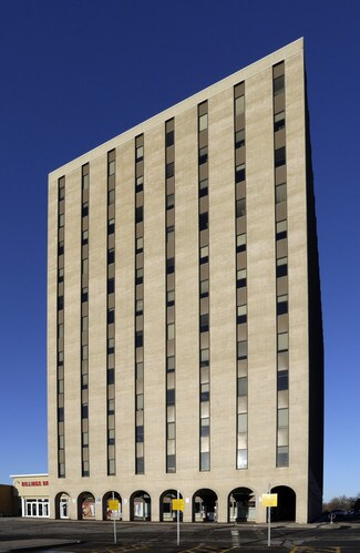 Plus de détails pour 2323 Riverside Dr, Ottawa, ON - Bureau, Local commercial à louer