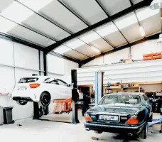 Local d'activités dans Égly à vendre Photo de l’immeuble– Image 1 sur 9