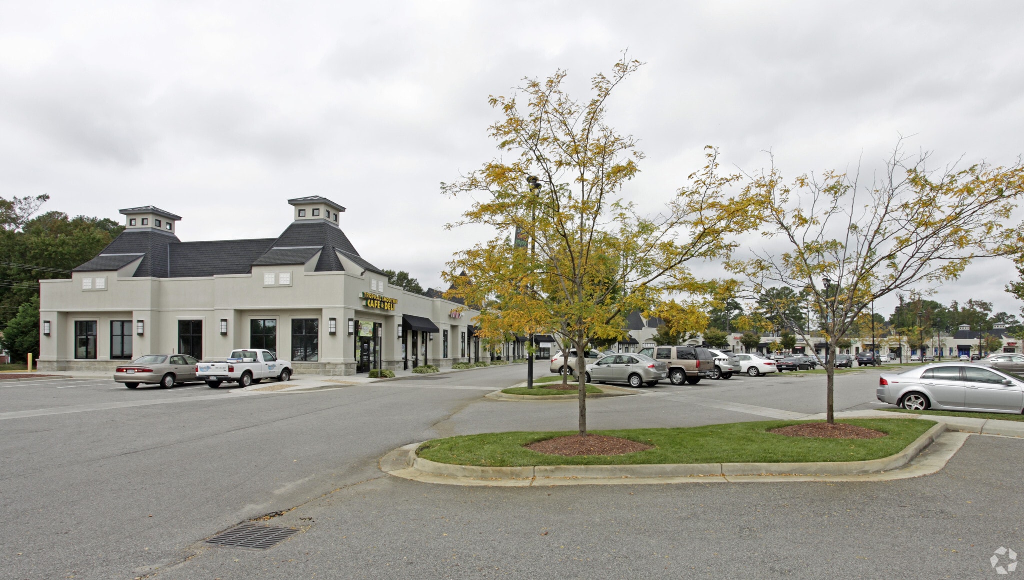 401 N Great Neck Rd, Virginia Beach, VA à louer Photo de l’immeuble– Image 1 sur 14