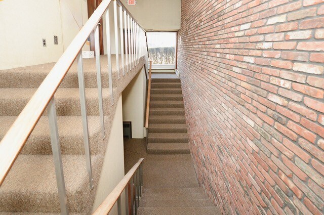 245 Kinderkamack Rd, Westwood, NJ à louer - Photo de l’immeuble – Image 2 sur 19