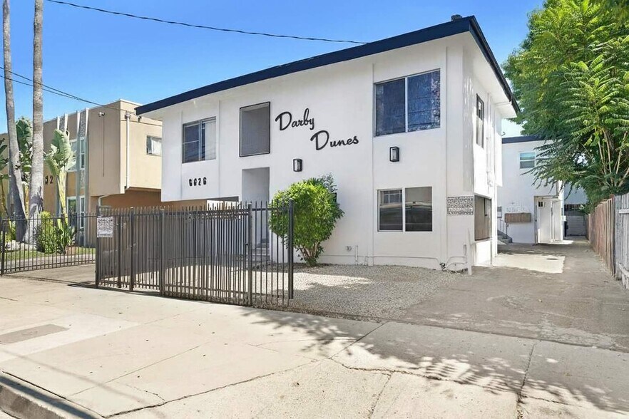 6626 Darby Ave, Reseda, CA à vendre - Photo de l’immeuble – Image 2 sur 26