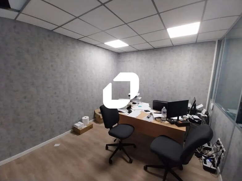 Local d’activités dans Villeurbanne à louer - Photo intérieure – Image 2 sur 9