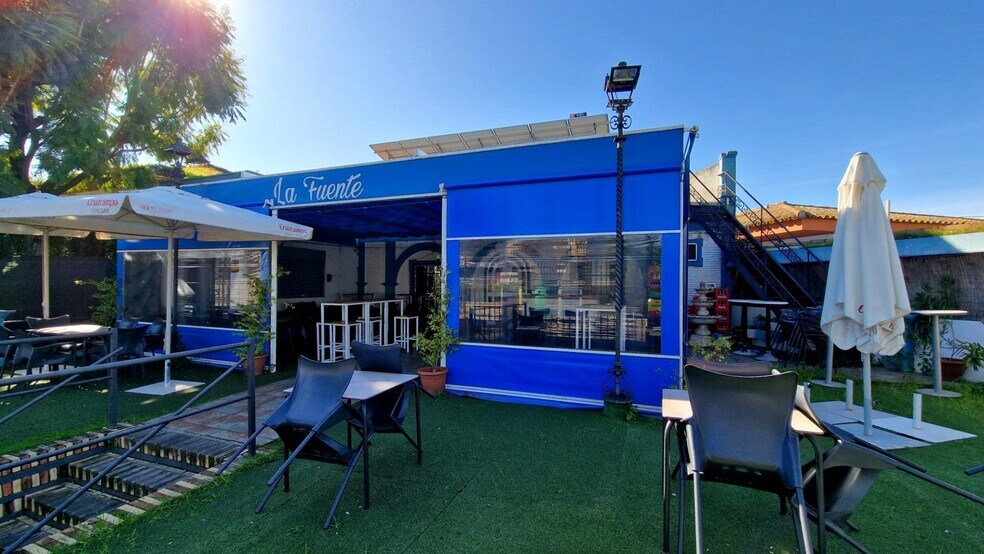Avenida Andalucía, 30, Valencina de la Concepción, Sevilla à vendre - Photo de l’immeuble – Image 2 sur 8