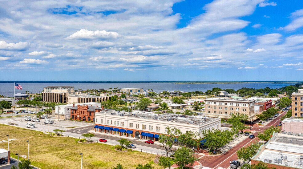 110 W 1st St, Sanford, FL à louer - Aérien – Image 3 sur 3