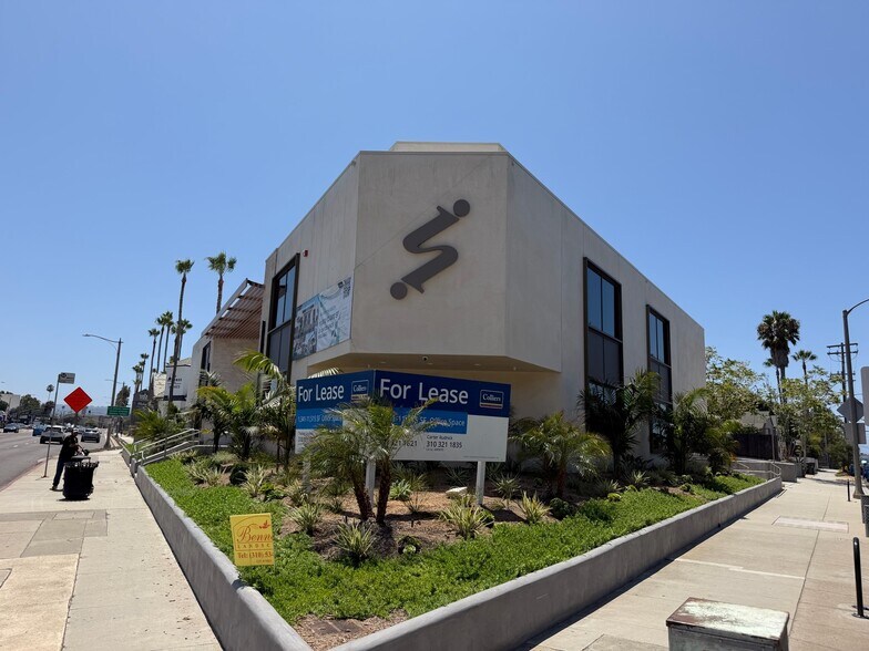 435 N Pacific Coast Hwy, Redondo Beach, CA à louer - Photo de l’immeuble – Image 3 sur 13