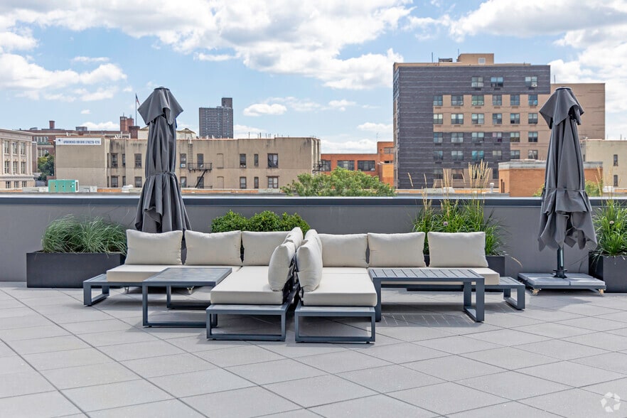 4720 3rd Ave, Bronx, NY à louer - Photo de l’immeuble – Image 2 sur 34